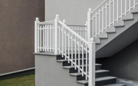 Garde-corps &agrave; Sainte-Marie-Aux-Ch&ecirc;nes, allier s&eacute;curit&eacute; et design