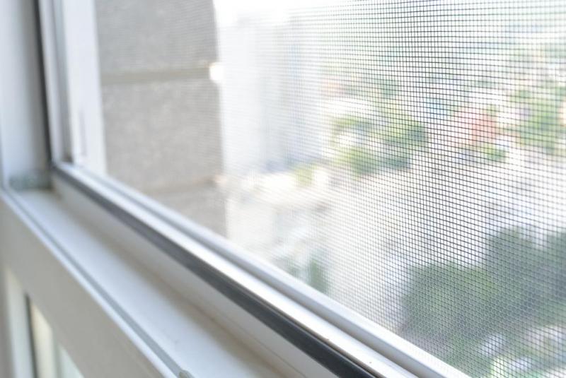 Pourquoi installer une moustiquaire sur vos fen&ecirc;tres &agrave; Amn&eacute;ville ?